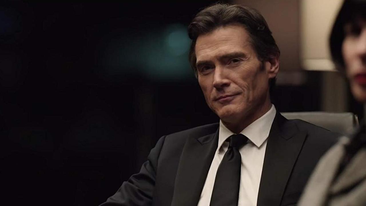 Billy Crudup plays a manipulative TV executive