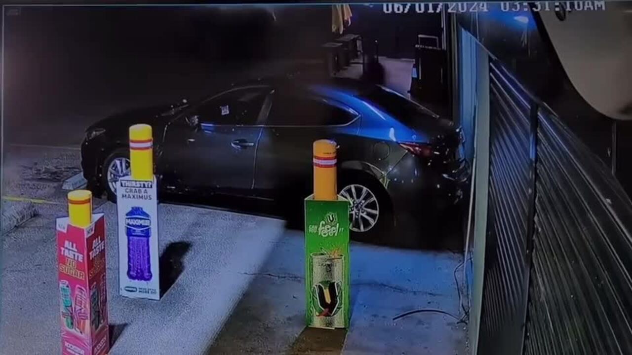Brown's Plains tobacco store rammed in attack