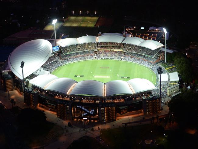 27/11/15 - Aerial photos of Adelaide Oval at 4:15 on day one of the first ever day/night test cricket match between New Zealand and Australia. Photo Naomi Jellicoe