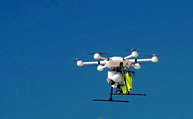 DRONE DANGER: The Mini Ripper drone is being trialled at Tweed Coast beaches as lifesavers search for way to improve safety for swimmers. Bruce Kerr warns about knowing laws around use of drones. Picture: Contributed