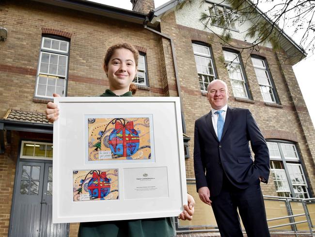 Sophie Roetzer won Trent Zimmerman MP’s annual Christmas card competition. Picture: AAP IMAGE / Troy Snook