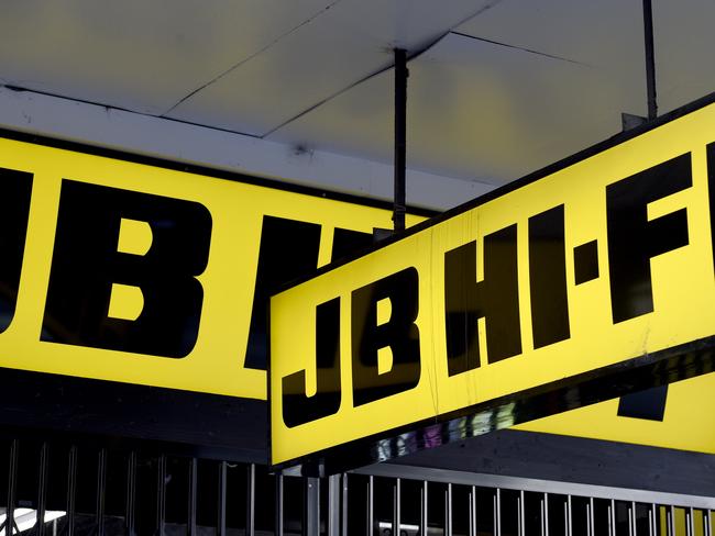 MELBOURNE, AUSTRALIA - NewsWire Photos FEBRUARY 14, 2022: Generic images of JB Hi-Fi retail store on Chapel Street Prahran in inner Melbourne. Picture: NCA NewsWire / Andrew Henshaw