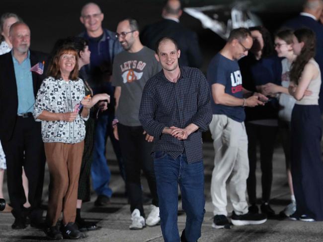 Freed prisoner Evan Gershkovich walks on the tarmac after arriving back in the United States. Picture: AFP