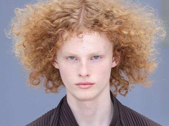 PARIS, FRANCE - JUNE 20: (EDITORIAL USE ONLY - For Non-Editorial use please seek approval from Fashion House) A model walks the runway during the Issey Miyake Menswear Spring/Summer 2025 show as part of Paris Fashion Week on June 20, 2024 in Paris, France. (Photo by Peter White/Getty Images)