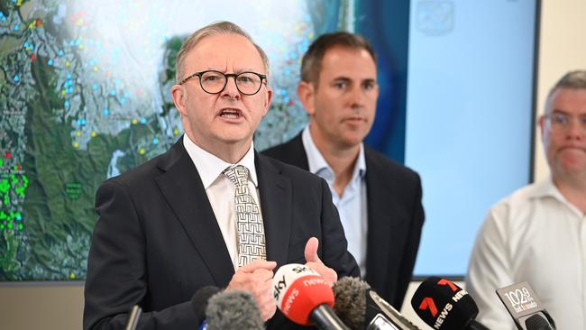 Prime Minister Anthony Albanese at the Gold Coast Emergency Management Centre ahead of his visit to Victoria. Picture: NCA NewsWIRE / John Gass