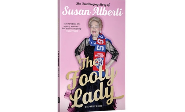 Cover of "The Footy Lady" by Stephanie Asher.