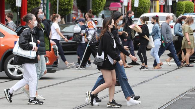 Busy Prahran after a long Melbourne COVID lockdown. Picture: David Crosling