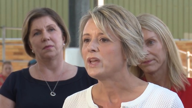 Keneally tells PM he needs to stand up to "toxic" Dutton