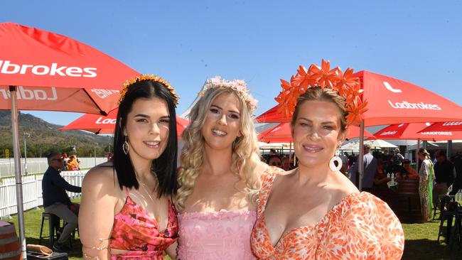 Ladies Day socials at Cluden. Shayna Glindemann, Sharna Roser and Sarah McCarron. Picture: Evan Morgan