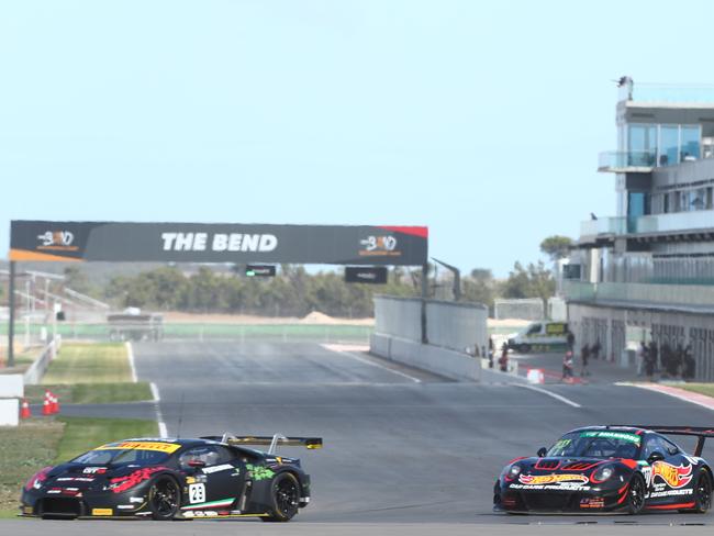 Australian GT championship cars practice at The Bend Motorsport park, Tailem Bend ,South Australia. Photo:Tait Schmaal