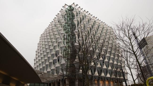 LONDON, ENGLAND -DECEMBER 13:  The new building is unveiled of the US Embassy in Nine Elms in Wandsworth on December 13, 2017 in London, England. The new US embassy designed by Kieran Timberlake architects is moving from Grosvenor Square to its new home overlooking the Thames from the south bank set to open in January 2018.  (Photo by Stefan Rousseau - WPA Pool/Getty Images)