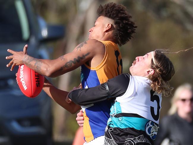 Bendigo FNL, Round 7, Maryborough V Golden Square, at Princes Park, Maryborough, Kya Lanfrancji, 5,  Maryborough Magpies   & Kai Daniels, 11,  Golden Square Bulldogs,   Picture Yuri Kouzmin