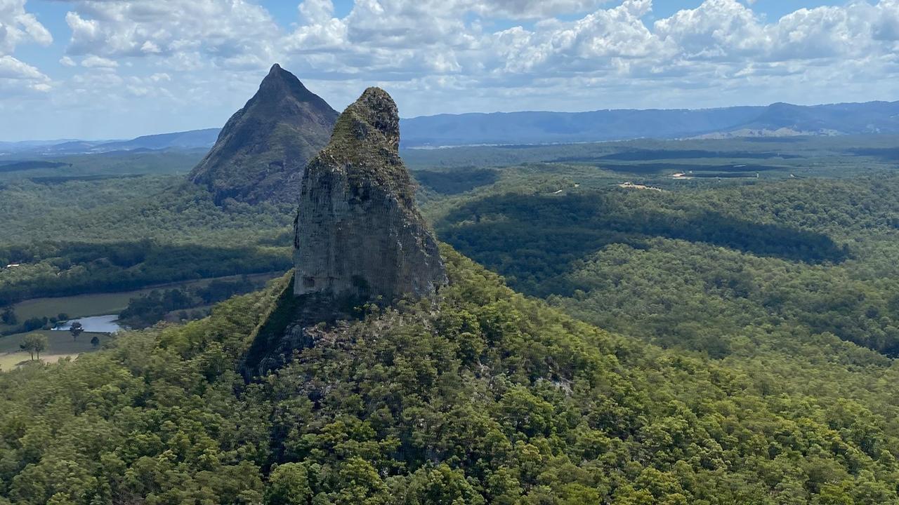 Rescue underway for stranded hikers