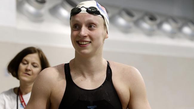 Katie Ledecky Sets World Record For 800m Freestyle | The Australian