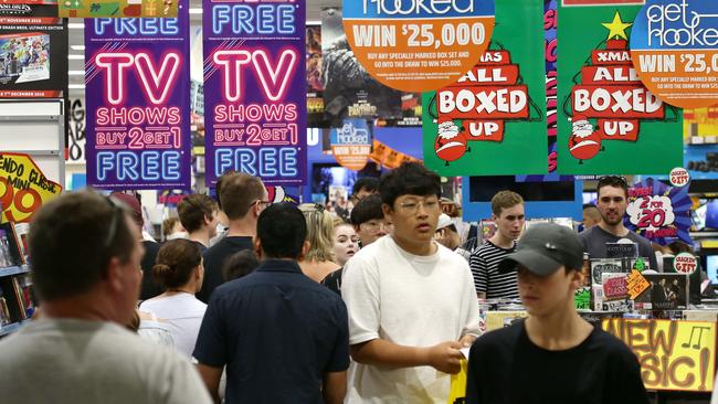 Shoppers flock to Pacific Fair for Boxing Day sales in 2018. Picture: Tertius Pickard.