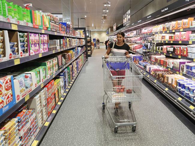 Aldi Australia customers will get new stores, but no online options. Picture: AAP