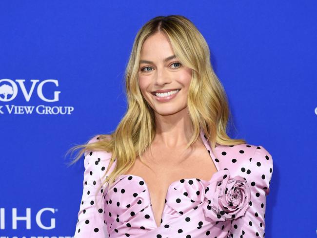 Australian actress Margot Robbie arrives for the 35th Annual Palm Springs International Film Festival Awards Gala at the Convention Center in Palm Springs, California, on January 4, 2024. (Photo by VALERIE MACON / AFP)