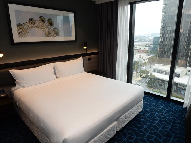 MELBOURNE, AUSTRALIA - NewsWire Photos APRIL 07, 2021: A room at the Four Points by Sheraton in Melbourne's Docklands. The hotel will be accepting returning overseas travellers for quarantine. Picture: NCA NewsWire / Andrew Henshaw