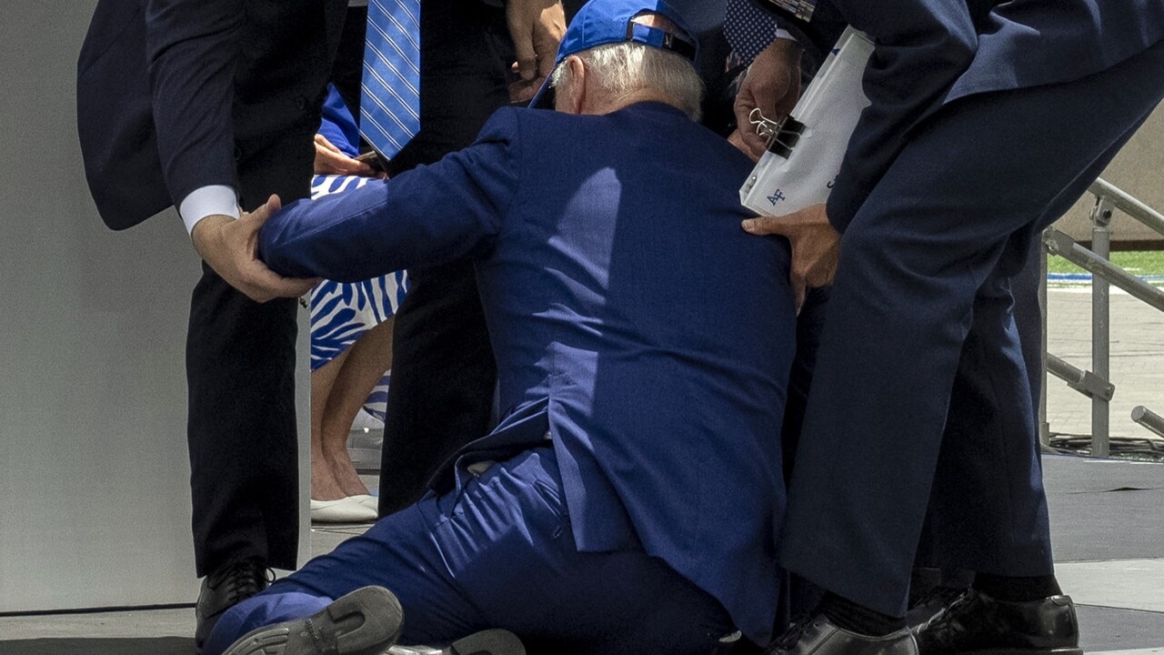 Joe Biden cannot walk on stage 'without falling over'