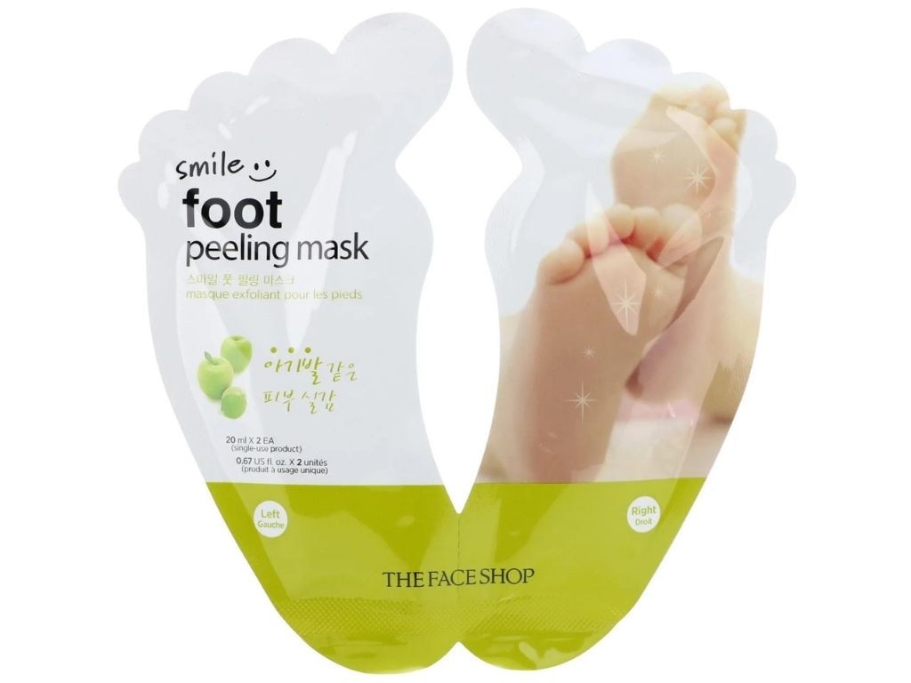 After using this mask, the dead skin on your feet will slowly fall off.