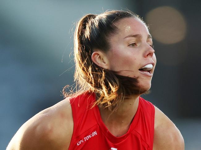 CANBERRA, AUSTRALIA - SEPTEMBER 10:  Kate Hore of the Demons in action during the round two AFLW match between Greater Western Sydney Giants and Melbourne Demons at Manuka Oval, on September 10, 2023, in Canberra, Australia. (Photo by Mark Metcalfe/Getty Images)