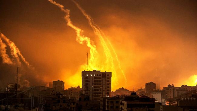 Israeli air attacks in Gaza Strip, Gaza on October 28, 2023. Picture: Ali Jadallah/Anadolu/Getty Images