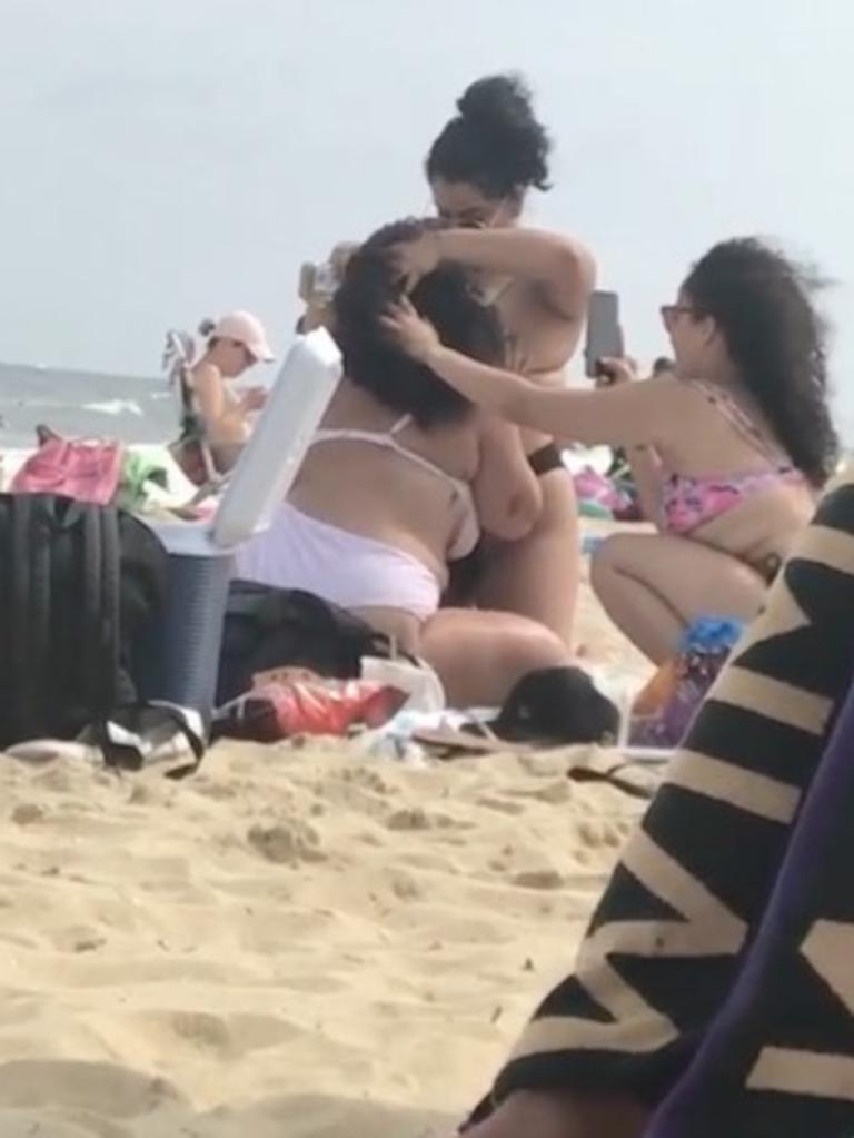 amateur beach bikini candids teen