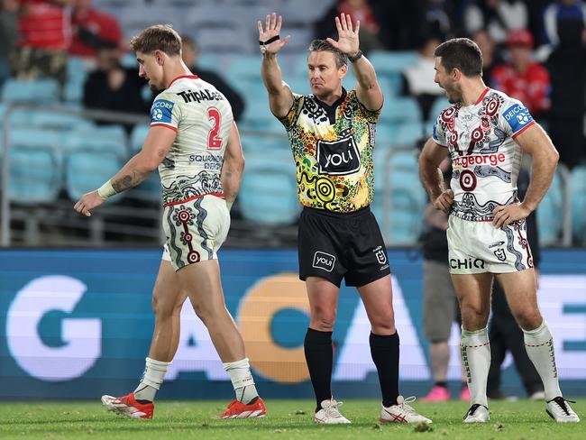 Referee Adam Gee sends Zac Lomax of the Dragons to the bin in the round 12 NRL match between Canterbury Bulldogs and St George Illawarra Dragons. Picture: Getty Images