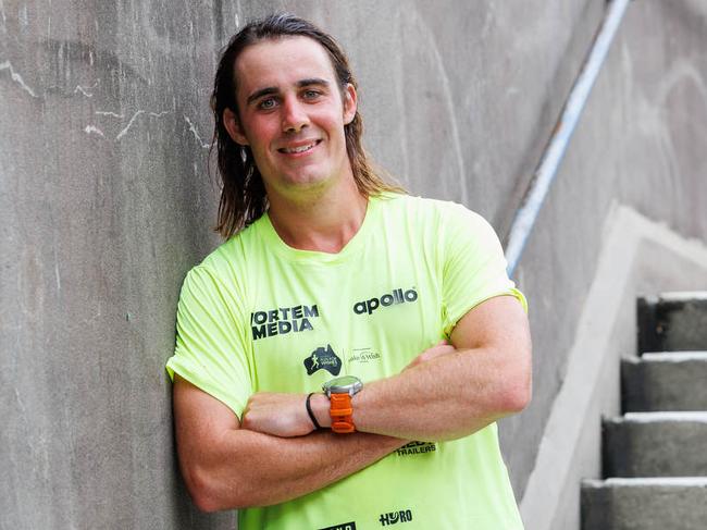 DAILY TELEGRAPH MARCH 22, 2024Sean Bell, pictured crossing the Sydney Harbour Bridge, is running 13,383km around Australia for charity. Picture: David Swift