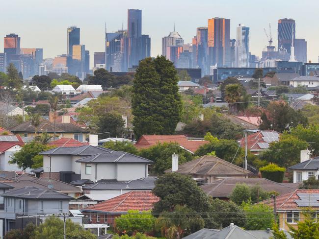 $81,500 plunge tipped for Melbourne homes