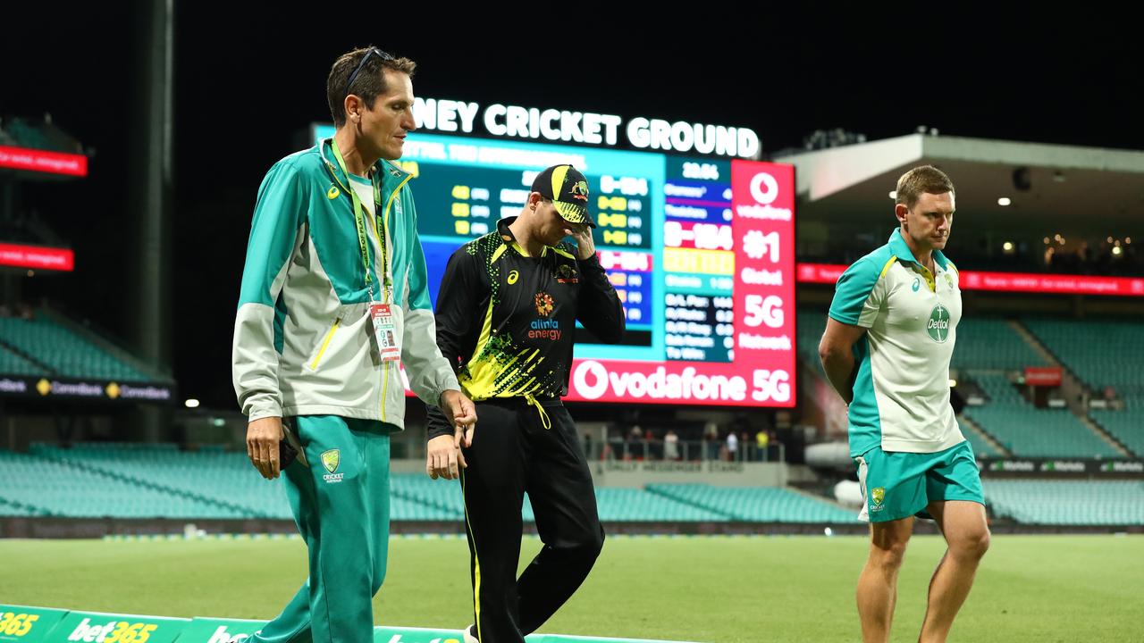 Steve Smith leaves the field of play. Photo by Mark Metcalfe – CA/Cricket Australia via Getty Images