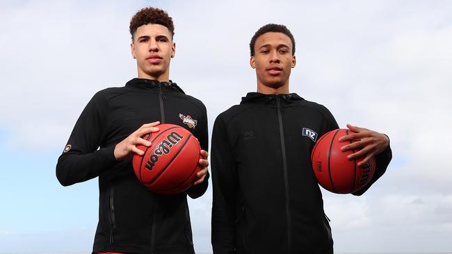 (L-R) LaMelo Ball of the Illawarra Hawks and RJ Hampton of the New Zealand Breakers. Picture: KELLY DEFINA/GETTY IMAGES