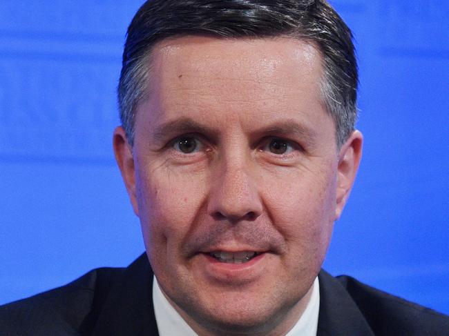 Federal Labor Shadow Minister for the Environment Mark Butler speaks at the National Press Club in Canberra, Wednesday, Nov 18, 2015. (AAP Image/Mick Tsikas) NO ARCHIVING