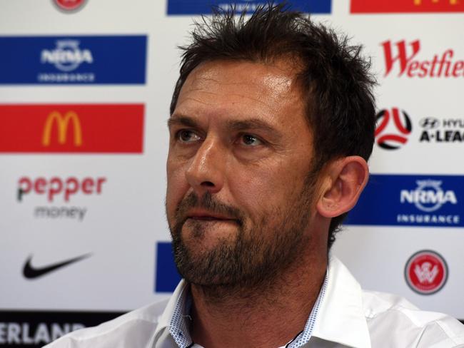 Western Sydney Wanderers coach Tony Popovic addresses the media during a press conference in Sydney, Sunday, October 1, 2017. Popovic announced his resignation from the A-League club just a week out from the start of the new season. (AAP Image/Sam Mooy) NO ARCHIVING