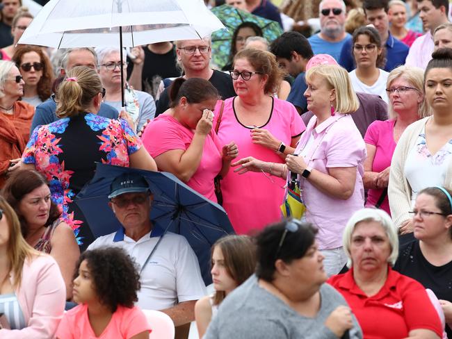 Mourners attend a vigil to remember murdered mother, Hannah Clarke and her three children Aaliyah, Laianah and Trey. Picture: Getty