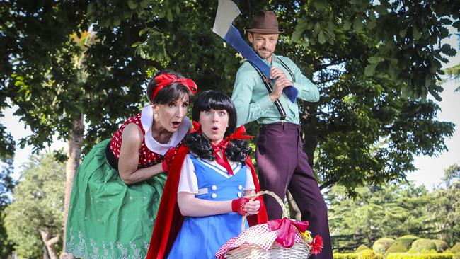 Wonderland Theatre s production gives fairytale a twist in Elwood