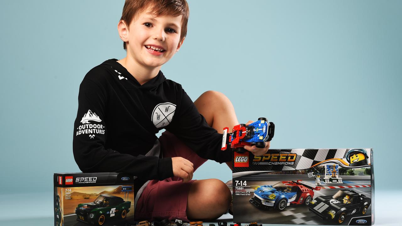 Build your own Supercars race at LEGO Play Zone | Townsville Bulletin