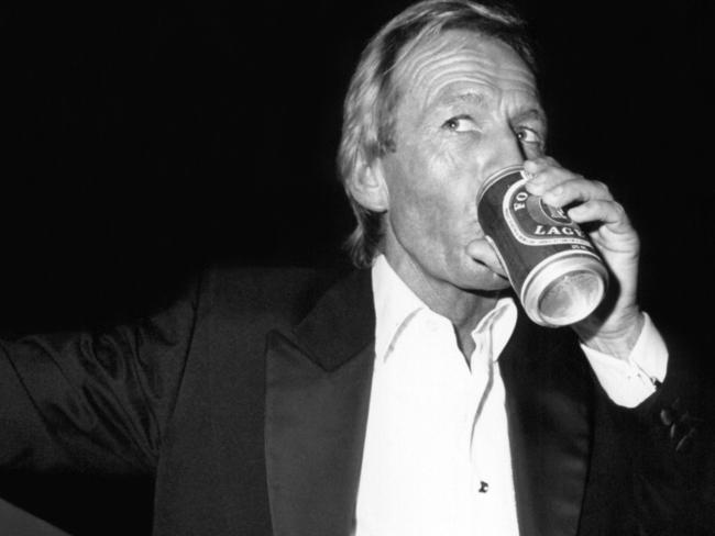 Paul Hogan, who starred in Crocodile Dundee, was instrumental in getting the world to fall in love with Foster’s.