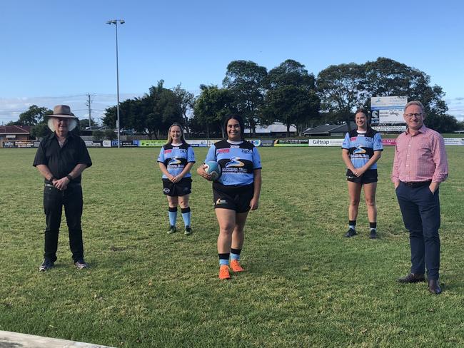 Ballina mayor David Wright and Nationals Member of Legislative Council Ben Franklin with Ballina rugby players Kahli Milner, Tasmin Faulkner and Molly Hughes.