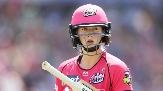 The best female cricketers, such as Ellyse Perry, received a recent pay increase of $100,000. Picture: Mark Evans/Getty Images