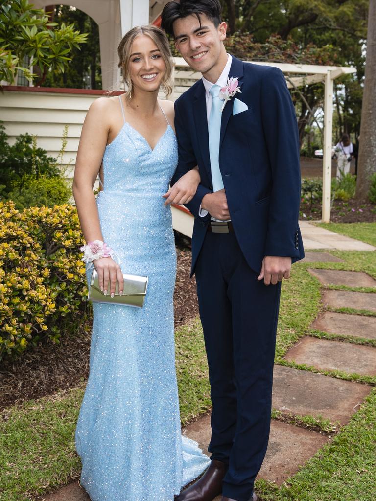 All the colour and fashion from the Glennie School formal | The Courier ...