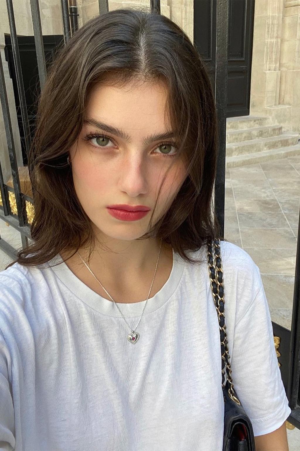 How To Perfect The Messy French Girl Makeup Look - Vogue Australia