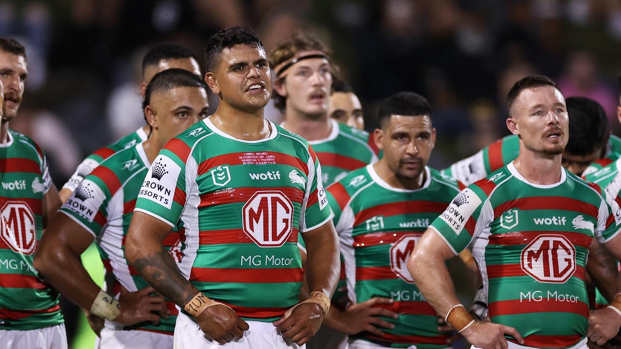 PENRITH, AUSTRALIA – MARCH 09: Latrell Mitchell and Damien Cook of the Rabbitohs look dejected after the Rabbitohs conceded a try during the round two NRL match between the Penrith Panthers and the South Sydney Rabbitohs at BlueBet Stadium on March 09, 2023 in Penrith, Australia. (Photo by Cameron Spencer/Getty Images)