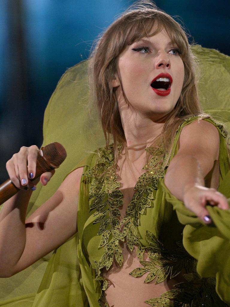 Taylor Swift wears custom designer looks on stage. Picture: Getty Images