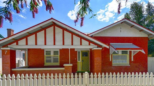 SOLD BEFORE AUCTION: This character home in Hindmarsh sold a couple of days before it was due to go under the hammer.