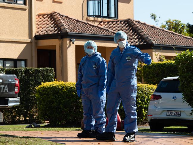 16-08-2021 Police attend a house in Buena Vista Avenue, Coorparoo where it is believed that Australian Wallabies rugby union player Toutai Kefu was stabbed in a home invasion. PICTURE: Brad Fleet