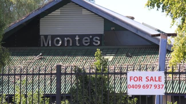 Monte's Bar and Grill in Alice Springs has sat empty since 2022. Picture: Gera Kazakov