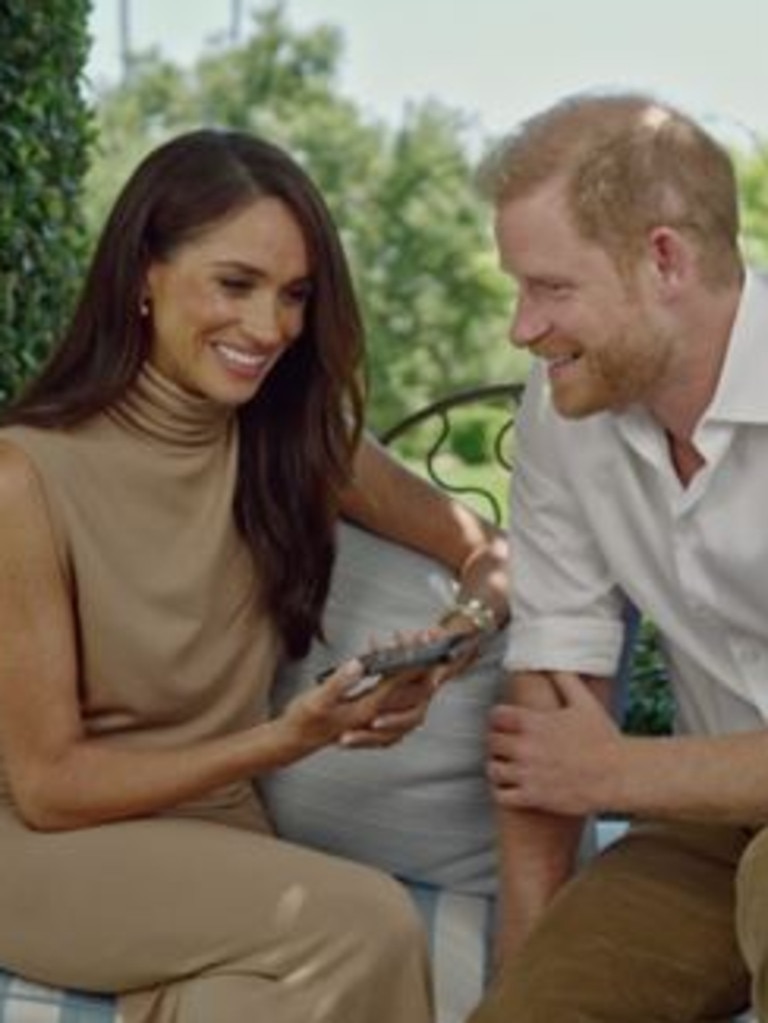 In last year’s report, photos of the couple smiling and working together featured five times.