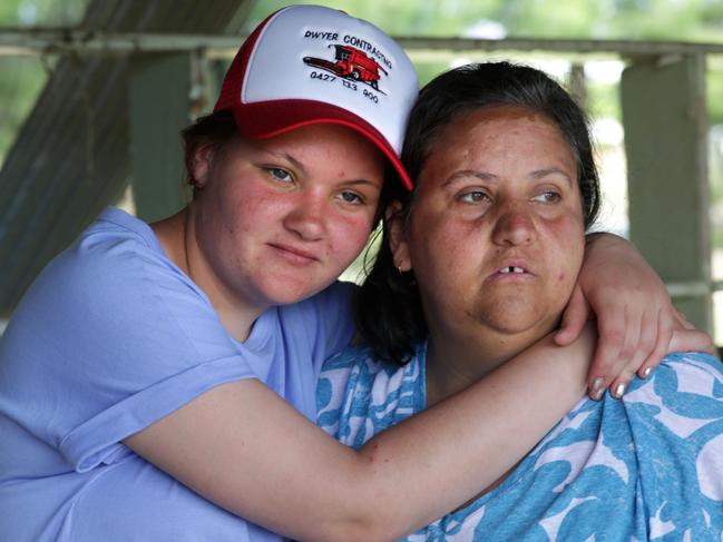 WARNING. WEEKEND TELEGRAPHS SPECIAL.  MUST TALK WITH PIC ED JEFF DARMANIN BEFORE PUBLISHING.     Heros of the Eugowra NSW flood. Alana and (L) Chloe Henry (daughter) assisted many people floating by onto their roof. PICTURE DEAN MARZOLLA