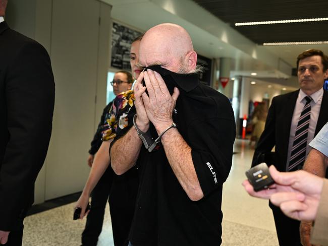 BRISBANE, AUSTRALIA - NewsWire Photos - JANUARY 9, 2025. Keith Lees arrives at Brisbane airport as he is extradited from Sydney to Brisbane to face court in Brisbane tomorrow in relation to the alleged cold case murder of Meaghan Rose almost 30 years ago. Picture: Dan Peled / NewsWire